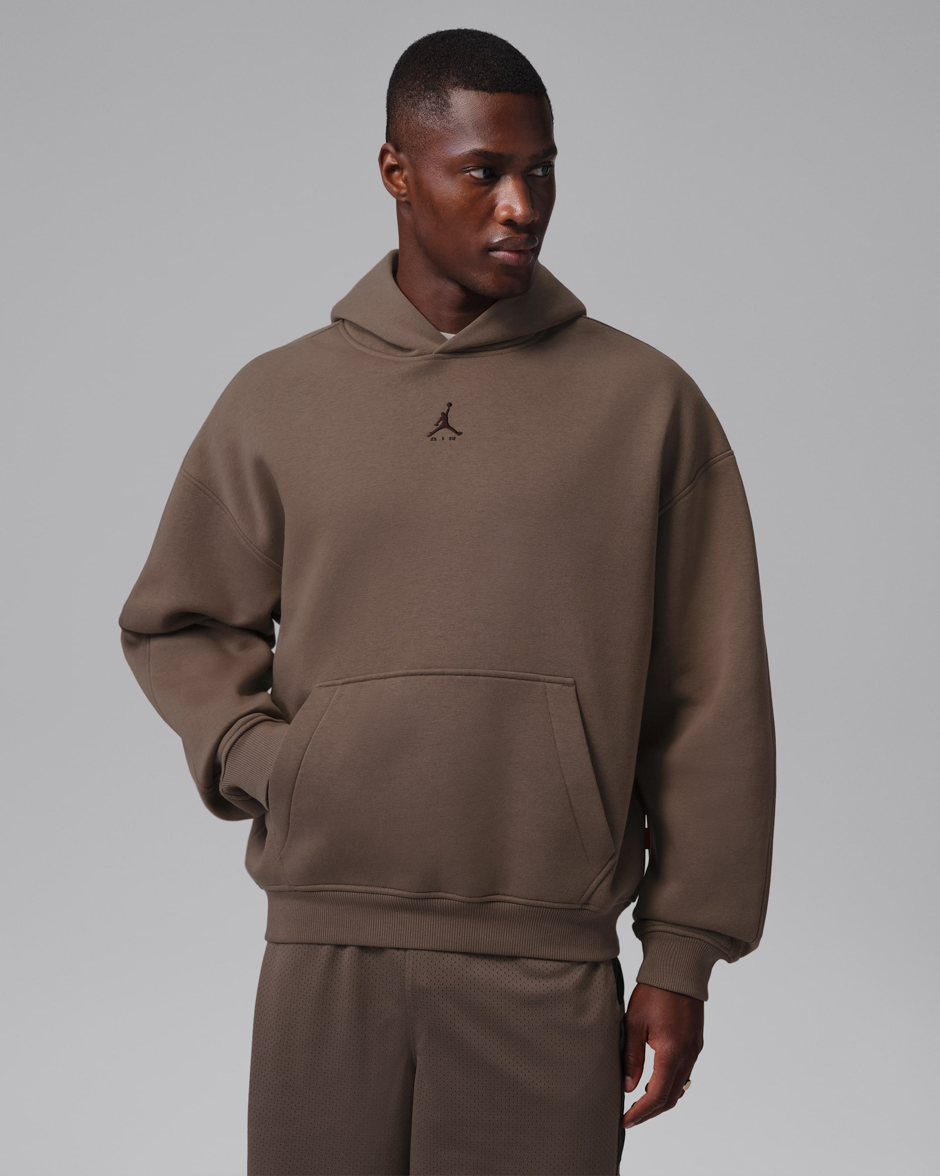 Jordan Brooklyn Men's Oversized Fleece Pullover Hoodie. Nike IL